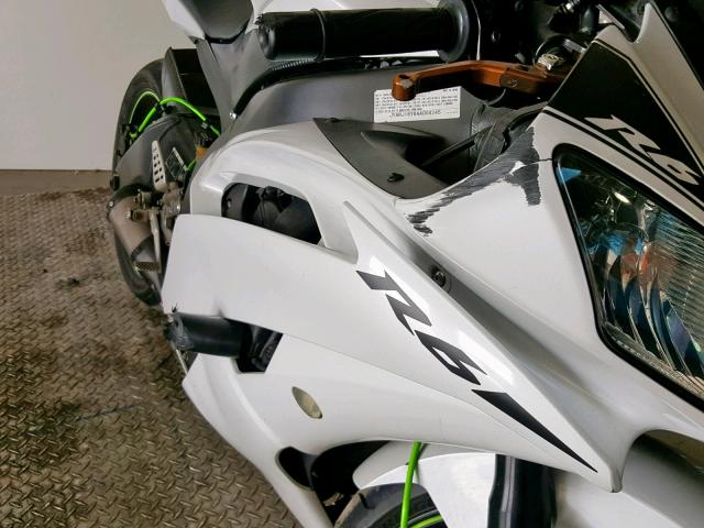 JYARJ16Y6AA004245 - 2010 YAMAHA YZFR6 C WHITE photo 9