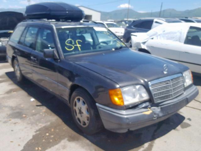 WDBEA92E6SF302407 - 1995 MERCEDES-BENZ E 320 BLACK photo 1