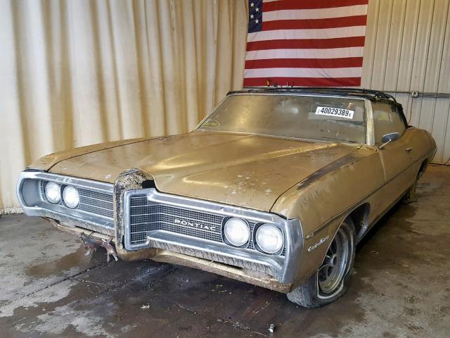 252679P180474 - 1968 PONTIAC CATALINA GOLD photo 2