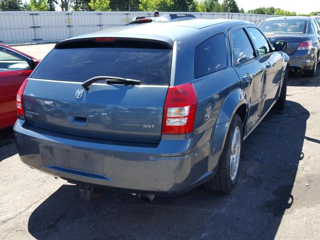 2D4GZ48VX5H580701 - 2005 DODGE MAGNUM SXT BLUE photo 4