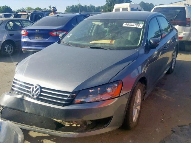 1VWAP7A38DC073183 - 2013 VOLKSWAGEN PASSAT S GRAY photo 2