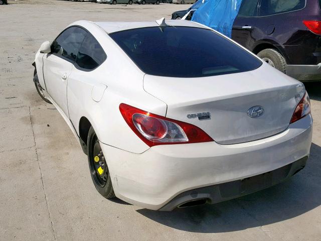 KMHHT6KD8CU073817 - 2012 HYUNDAI GENESIS CO WHITE photo 3