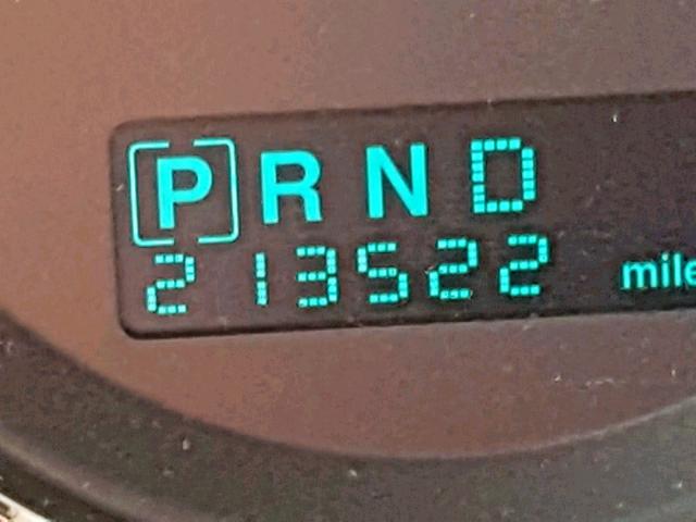 1J8HH48N46C339587 - 2006 JEEP COMMANDER GRAY photo 8