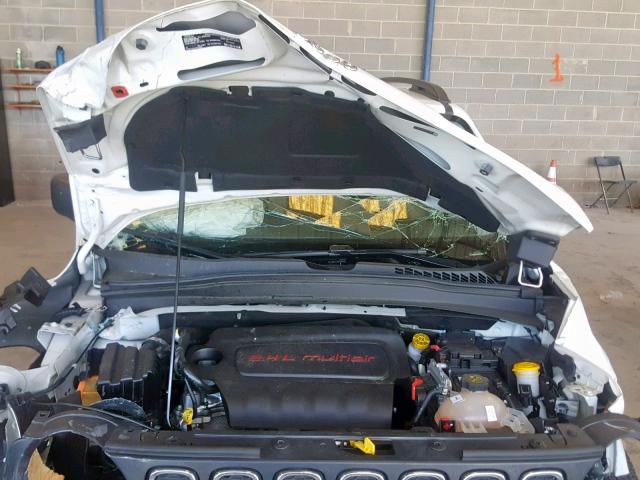 ZACCJAAT4GPD70428 - 2016 JEEP RENEGADE S WHITE photo 7