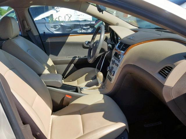 1G1ZH57B494180036 - 2009 CHEVROLET MALIBU 1LT GOLD photo 5