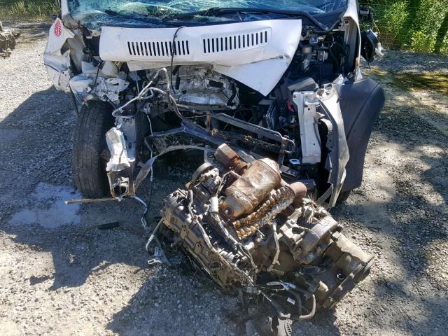 3C6TRVCG8FE509737 - 2015 RAM PROMASTER 白色 照片 7