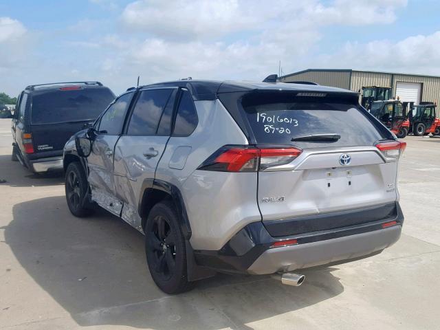 JTMEWRFV2KJ002339 - 2019 TOYOTA RAV4 XSE SILVER photo 3