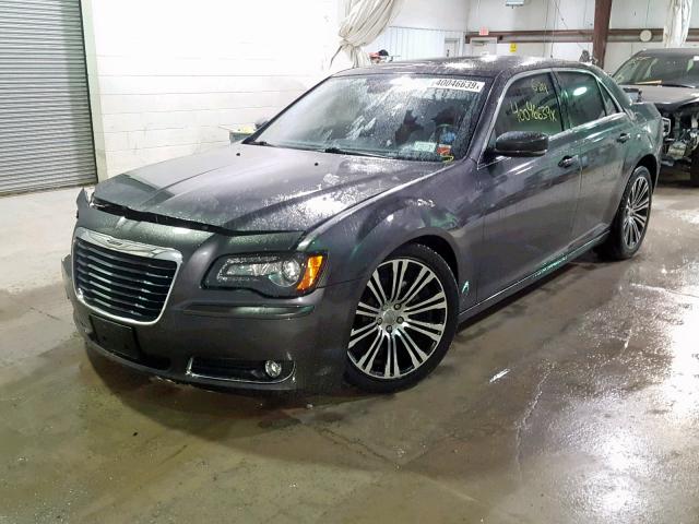 2C3CCABG0DH585513 - 2013 CHRYSLER 300 S GRAY photo 2