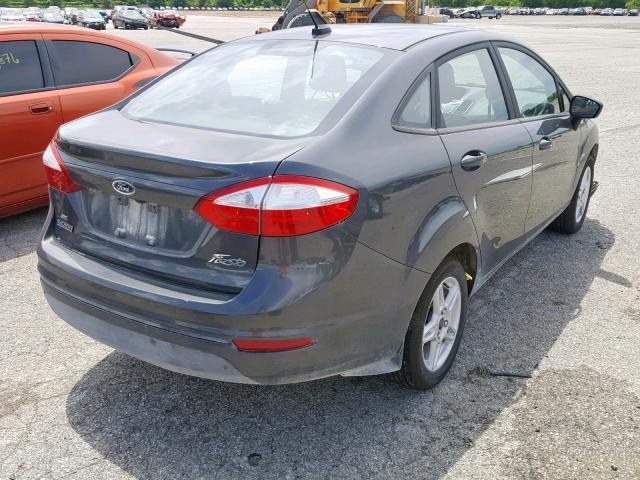 3FADP4BJ1KM120048 - 2019 FORD FIESTA SE GRAY photo 4