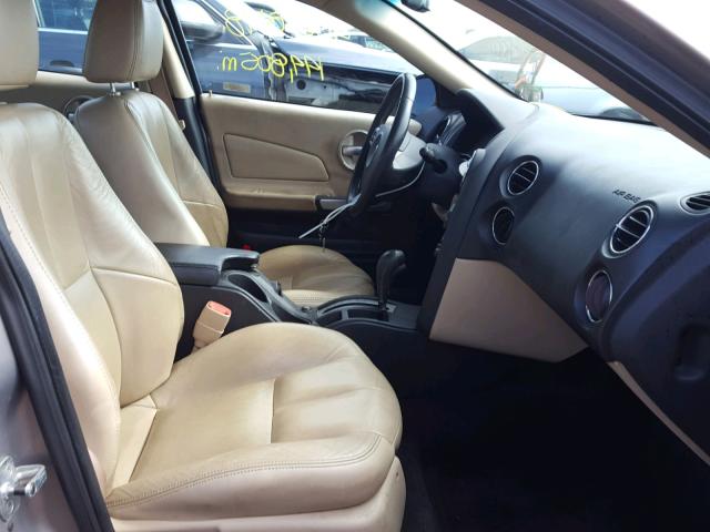 2G2WP552261207763 - 2006 PONTIAC GRAND PRIX BEIGE photo 5