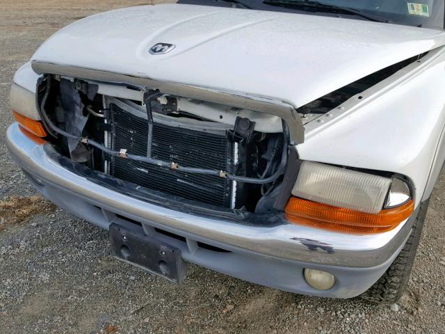 1B7GL2AN41S213566 - 2001 DODGE DAKOTA QUA WHITE photo 9