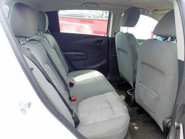 1G1JA6SH8F4148012 - 2015 CHEVROLET SONIC LS WHITE photo 6