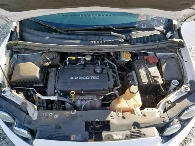 1G1JA6SH8F4148012 - 2015 CHEVROLET SONIC LS WHITE photo 7