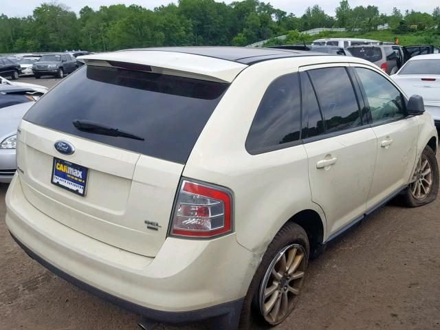 2FMDK48C17BA25611 - 2007 FORD EDGE SEL WHITE photo 4