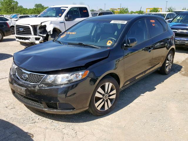 KNAFU5A28D5729140 - 2013 KIA FORTE EX BLACK photo 2