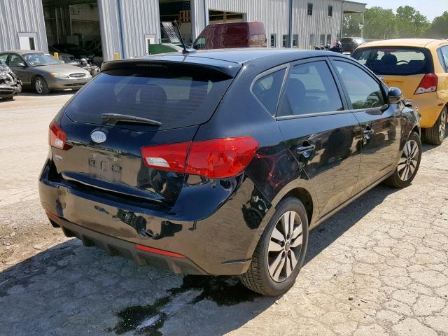 KNAFU5A28D5729140 - 2013 KIA FORTE EX BLACK photo 4