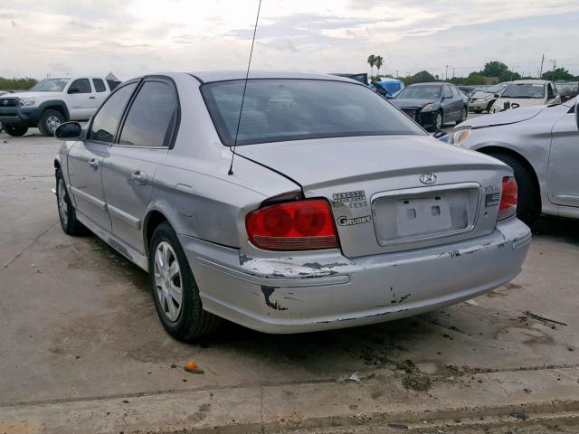 KMHWF25S45A181101 - 2005 HYUNDAI SONATA GL SILVER photo 3