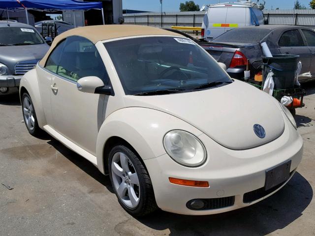 3VWSF31Y16M305278 - 2006 VOLKSWAGEN NEW BEETLE ბეჟი ფოტო 1