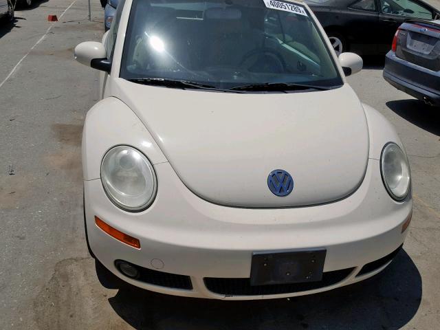 3VWSF31Y16M305278 - 2006 VOLKSWAGEN NEW BEETLE ბეჟი ფოტო 9