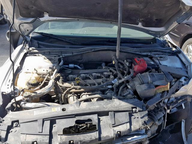 3FAHP0GA2CR118266 - 2012 FORD FUSION S SILVER photo 7