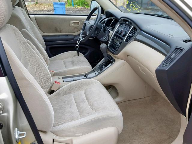 JTEHF21A720081386 - 2002 TOYOTA HIGHLANDER TAN photo 5