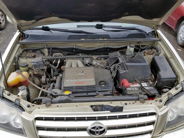 JTEHF21A720081386 - 2002 TOYOTA HIGHLANDER TAN photo 7