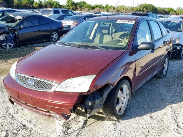 1FAHP34N47W161079 - 2007 FORD FOCUS ZX4 BURGUNDY photo 2