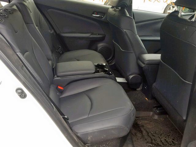 JTDKARFPXJ3084021 - 2018 TOYOTA PRIUS PRIM 白色 照片 6