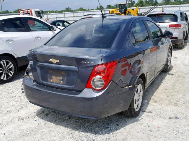1G1JA5SH8D4224383 - 2013 CHEVROLET SONIC LS 灰色 照片 4
