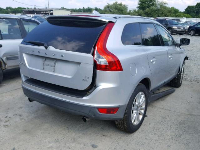 YV4992DZ5A2024492 - 2010 VOLVO XC60 T6 SILVER photo 4