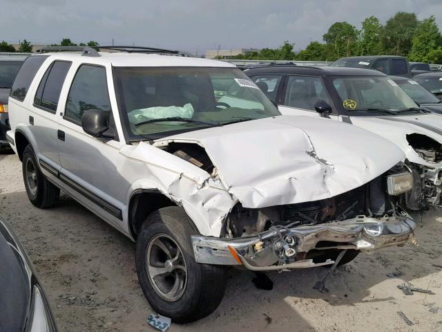 1GNCS13W7WK113350 - 1998 CHEVROLET BLAZER WHITE photo 1