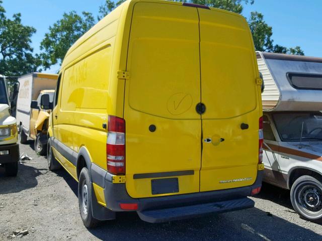 WD3PE7DD8GP349747 - 2016 MERCEDES-BENZ SPRINTER 2 YELLOW photo 3