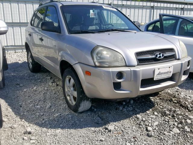 KM8JM12B45U092979 - 2005 HYUNDAI TUCSON GL SILVER photo 1