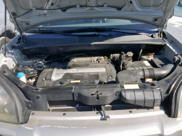 KM8JM12B45U092979 - 2005 HYUNDAI TUCSON GL SILVER photo 7