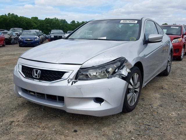 1HGCS12378A009967 - 2008 HONDA ACCORD LX- SILVER photo 2