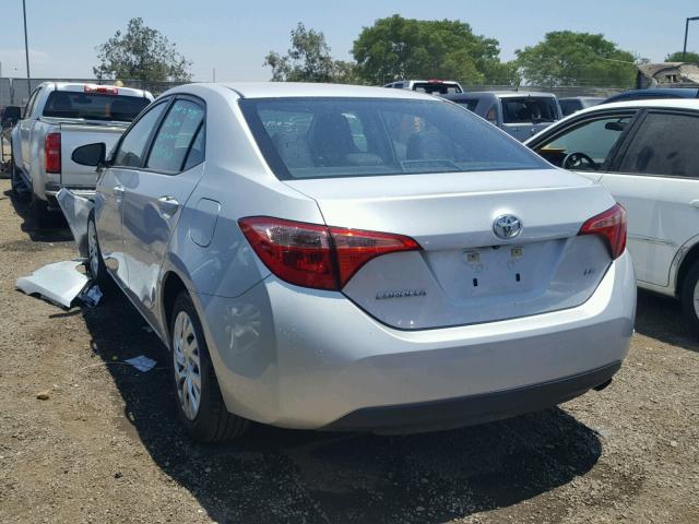 5YFBURHE8HP693418 - 2017 TOYOTA COROLLA L SILVER photo 3