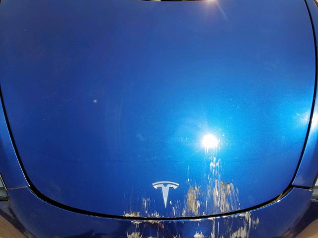 5YJ3E1EA4JF007381 - 2018 TESLA MODEL 3 BLUE photo 7