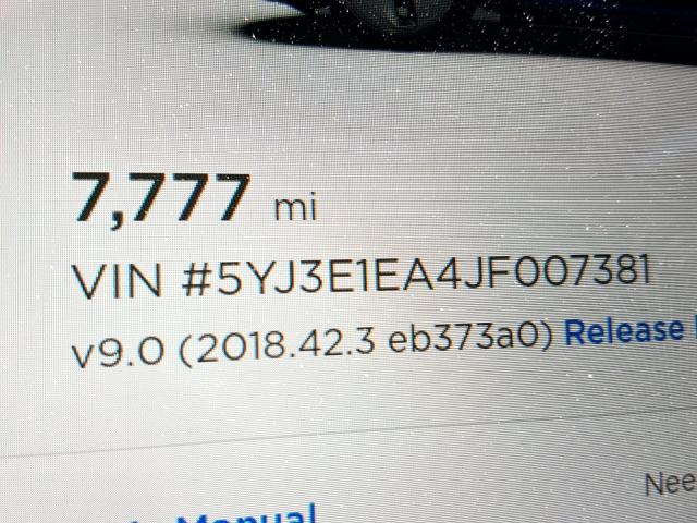 5YJ3E1EA4JF007381 - 2018 TESLA MODEL 3 BLUE photo 8