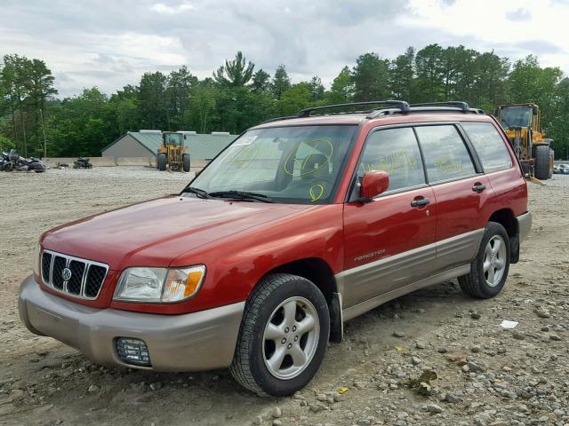 JF1SF65542H756052 - 2002 SUBARU FORESTER S RED photo 2