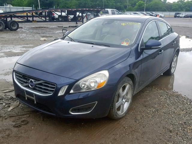 YV1622FS1C2043371 - 2012 VOLVO S60 T5 BLUE photo 2