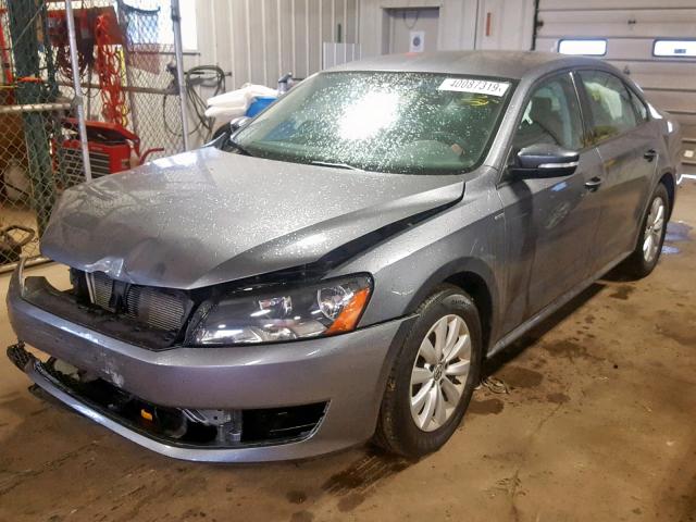 1VWAH7A32DC150398 - 2013 VOLKSWAGEN PASSAT S GRAY photo 2