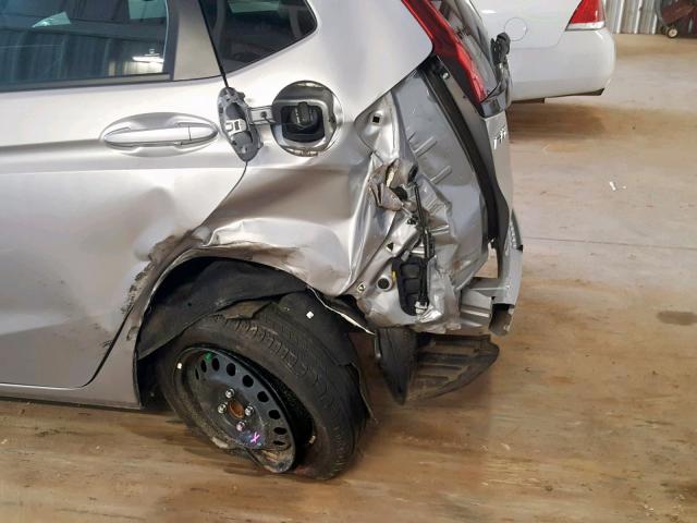 3HGGK5H45KM704614 - 2019 HONDA FIT LX SILVER photo 9