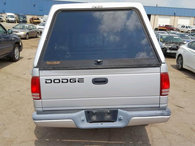 1B7FL36X92S501287 - 2002 DODGE DAKOTA SPO SILVER photo 6