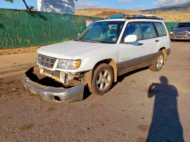 JF1SF65582H702026 - 2002 SUBARU FORESTER S WHITE photo 2