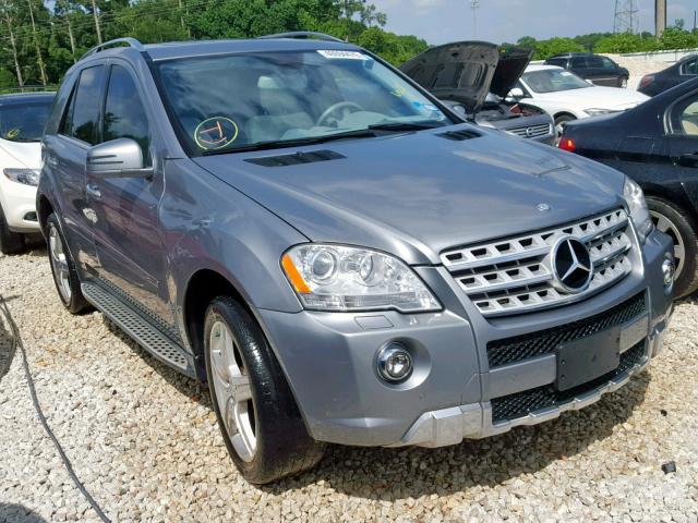 4JGBB7CB6BA718007 - 2011 MERCEDES-BENZ ML 550 4MA GRAY photo 1