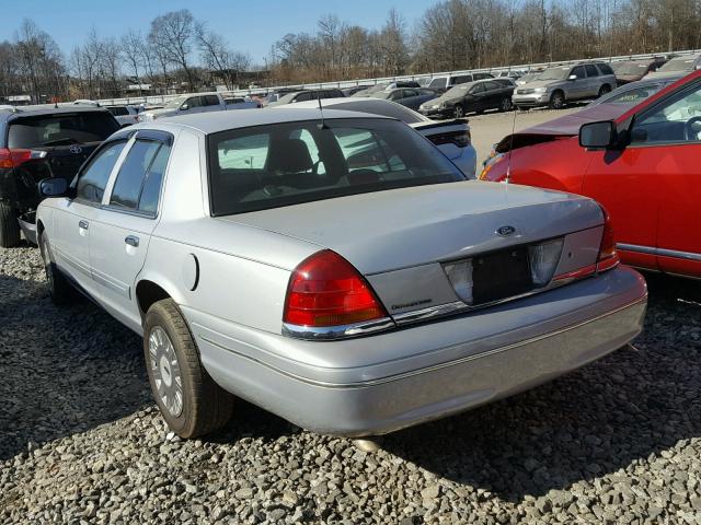 2FAHP71W03X220695 - 2003 FORD CROWN VICT SILVER photo 3