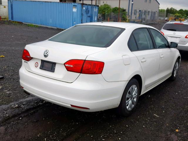 3VW2K7AJ9BM364644 - 2011 VOLKSWAGEN JETTA BASE WHITE photo 4