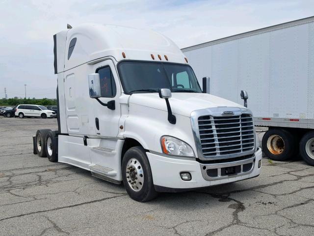 3AKJGLD56GSGJ2574 - 2016 FREIGHTLINER CASCADIA 1 WHITE photo 1