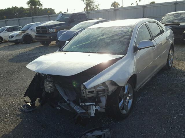 1G1ZC5EB4A4152033 - 2010 CHEVROLET MALIBU 1LT SILVER photo 2