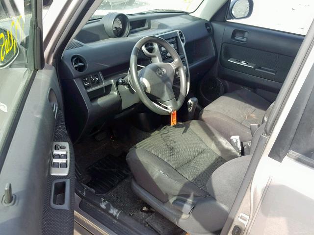 JTLKT324154029822 - 2005 TOYOTA SCION XB 灰色 照片 9